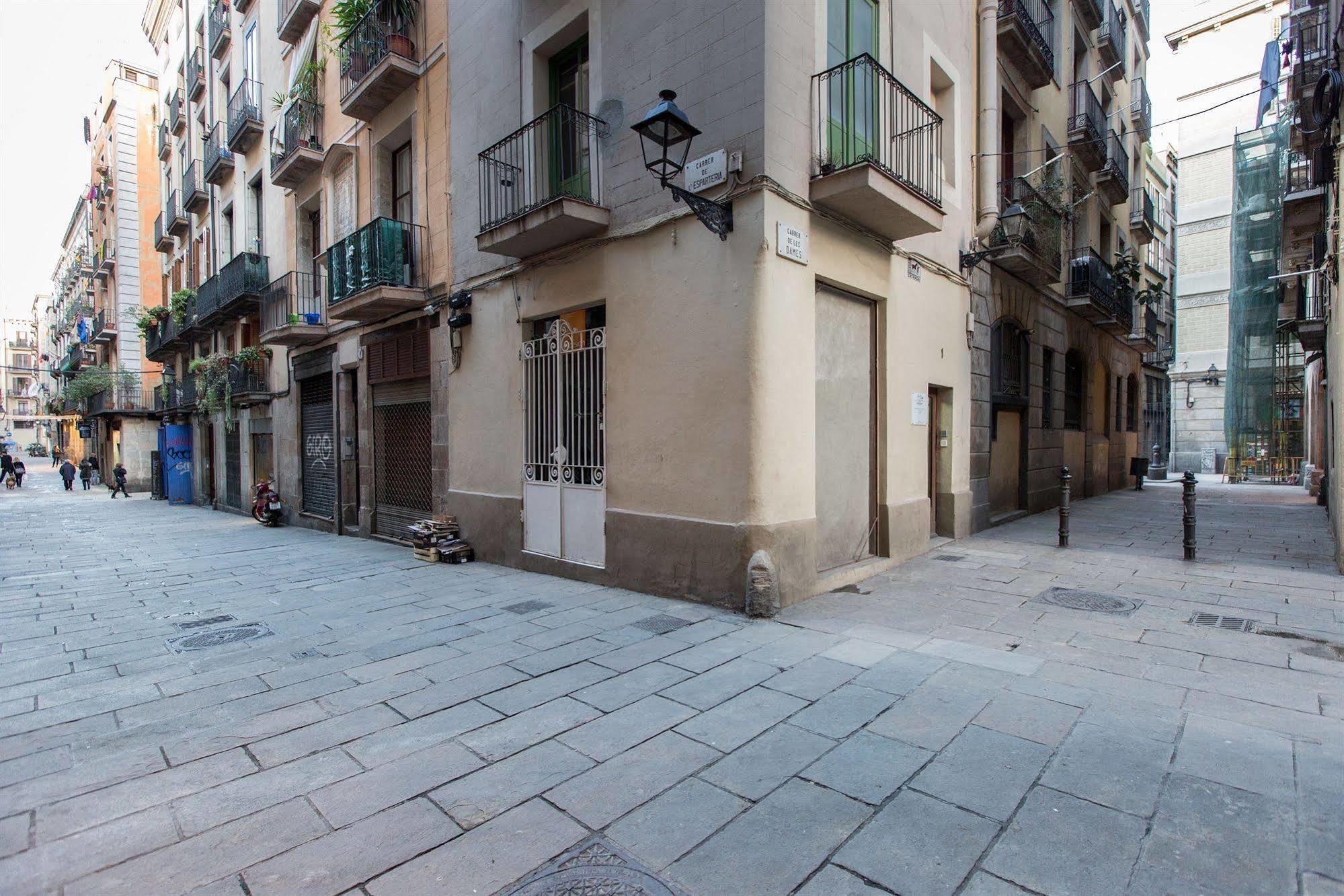 Ainb Born-Dames Apartments Barcelona Exteriér fotografie